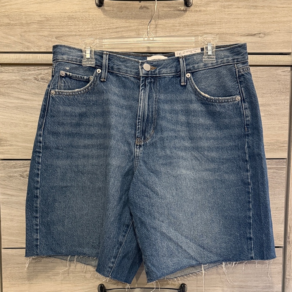 NWT - Sonoma - Mid-rise Shorts
